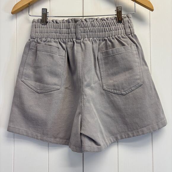 OB Style Women's High-Rise Pleated Preppy Mom Shorts Size S Minimalist Neutral - Picture 6 of 9